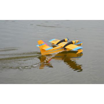 BAUPLAN CANADAIR CL-215